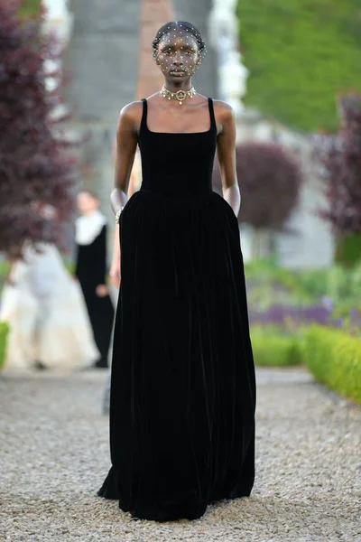 Look 83